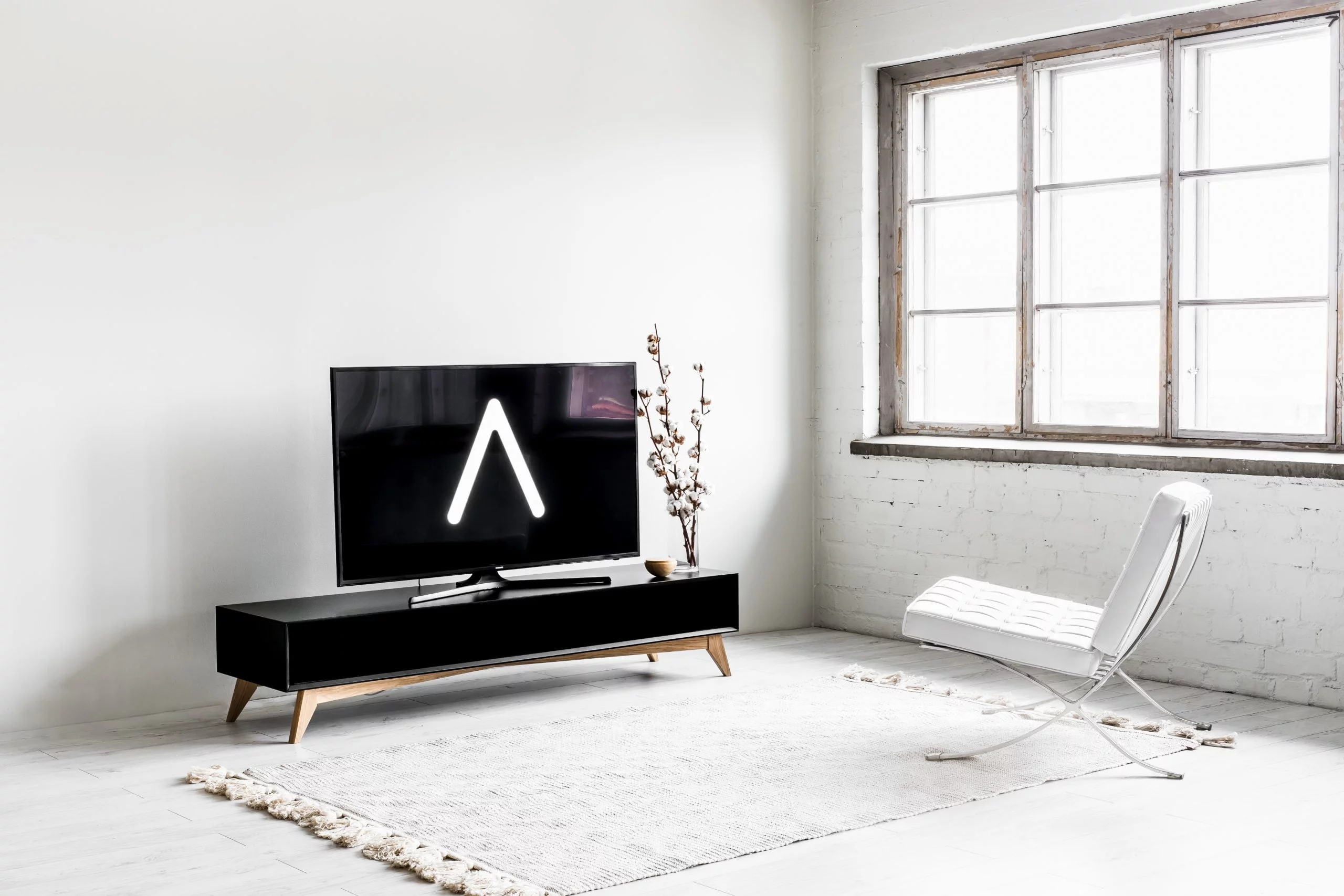 Artome Cinema vaaleassa huoneessa